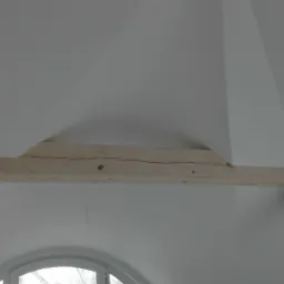 Adaptacja poddaszy w wysokim standardzie wykończenia.