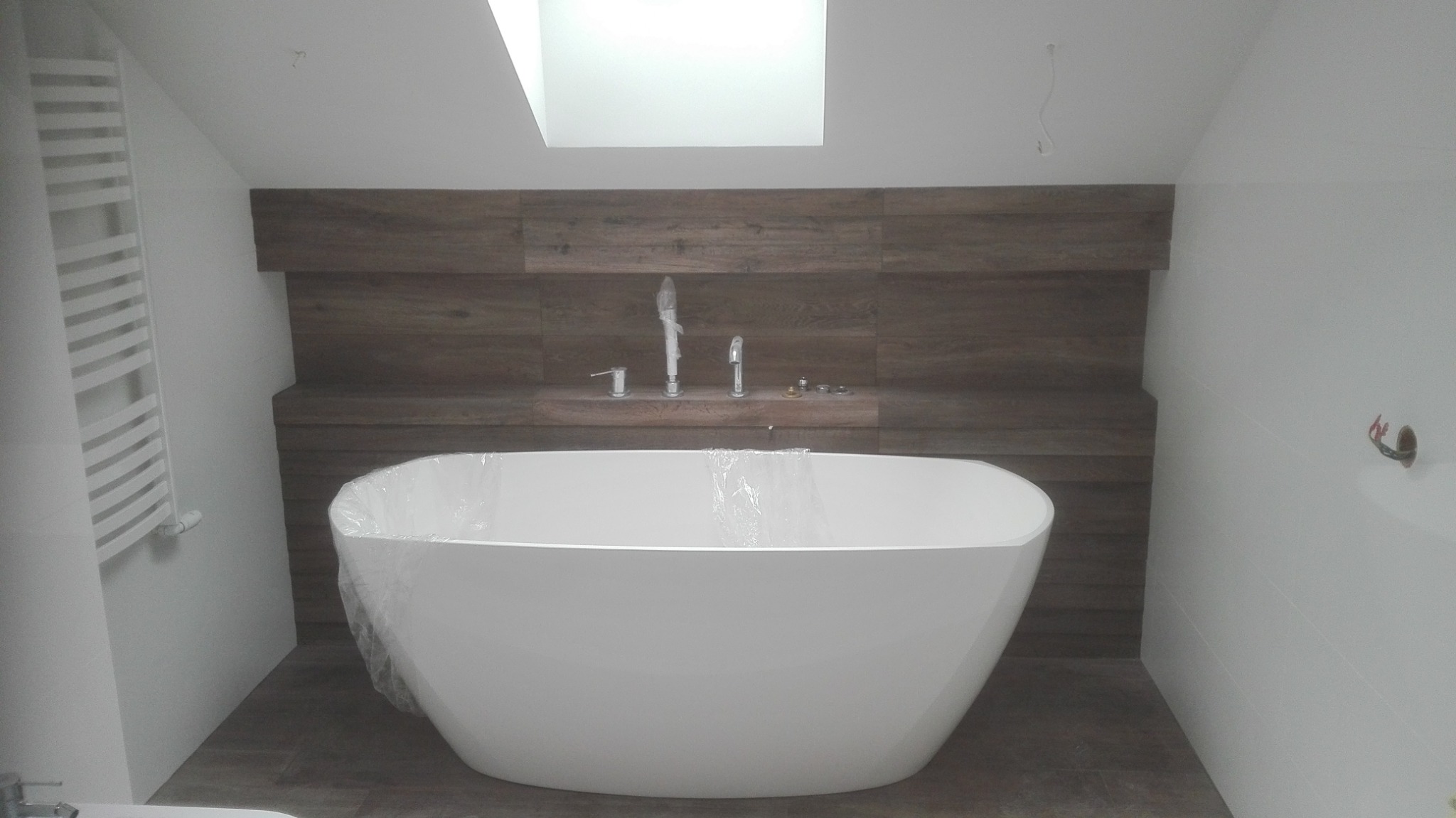 Kompleksowe remonty łazienek. Wymiana wszystkich instalacji w starym budownictwie.