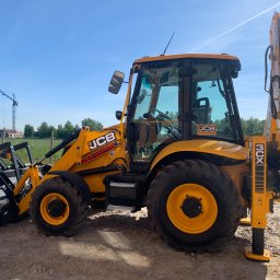 RENTIRO Usługi koparko-ładowarką