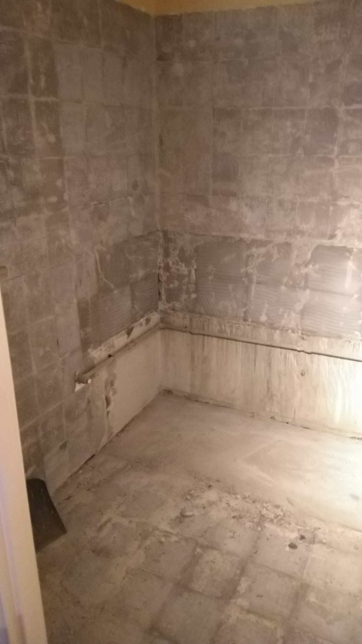 Łazienka przed i po.