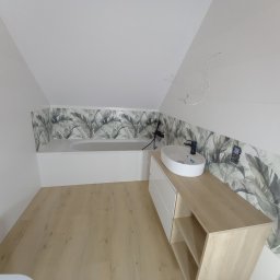 Wykonanie całej łazienki, hydroizolacja, układanie płytek,, montaż armatury 