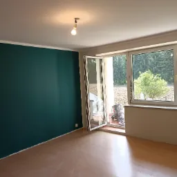 Szpachlowanie malowanie