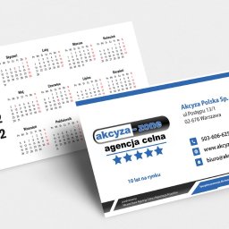 Awante Kliczek Marta - Wizytówka Akcyza Polska Sp. z o.o. obok kalendarza 2022. Wizytówka z logo, adresem, telefonem i adresem e-mail. Kalendarz na rok 2022 z zaznaczonymi miesiącami.