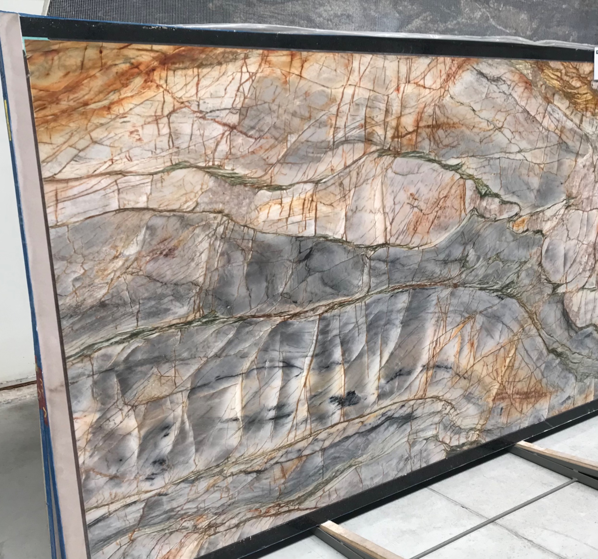 Hurtownia Kamienia Naturalnego Kwarcyty brazylijskie