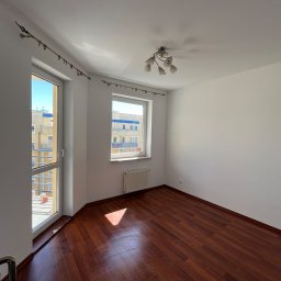 Malowanie mieszkań Lniano 4