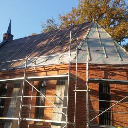 Remont dachu kaplicy