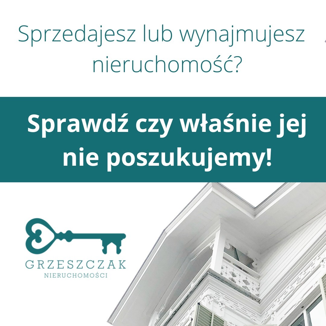 Grafika z pytaniem o sprzedaż lub wynajem nieruchomości, zapraszająca do sprawdzenia oferty, z logo agencji nieruchomości w kształcie klucza i fragmentem elewacji budynku w tle.