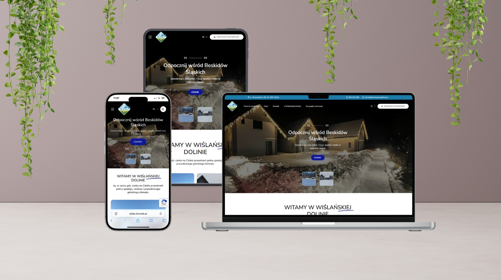 Responsywny design strony www 'Wiślańska Dolina' na laptopie, tablecie i smartfonie. Prezentacja projektu sklepu internetowego z motywem górskim i zimowym.
