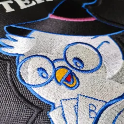 Wymiar 7,5cmx9,5cm 12tyś ściegów