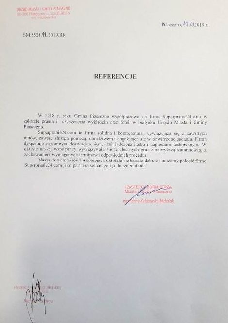 Skan dokumentu referencyjnego dla firmy sprzątającej, wystawionego przez Urząd Miasta i Gminy Piaseczno, potwierdzającego współpracę w zakresie prania i czyszczenia wykładzin oraz foteli w budynku...