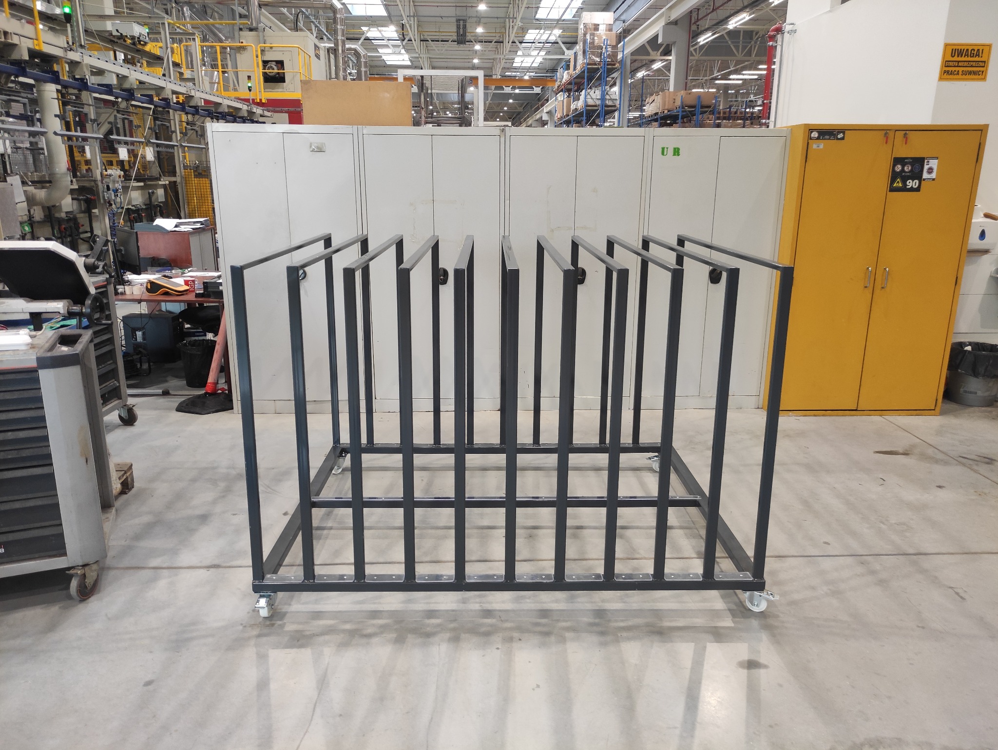 Co tylko klient sobie zażyczy spawamy i montujemy.