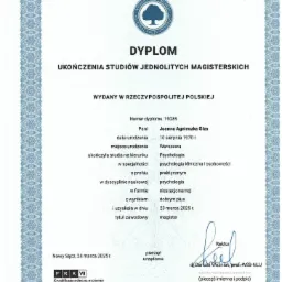 Dyplom ukończenia studiów magisterskich z psychologii klinicznej, wydany przez Wyższą Szkołę Biznesu - National-Louis University w Nowym Sączu, 24 marca 2025.