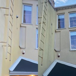 Jaksiepatrzy24 - Porównanie elewacji budynku przed i po czyszczeniu, widoczna różnica w kolorze i usunięte zabrudzenia, drabina oparta o ścianę.