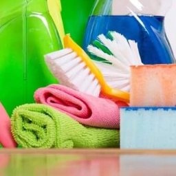 Firma sprzątająca szuka nowych zleceń pracy. 
Pomożemy w utrzymaniu czystości w biurach,
Kurz oraz znajdujące się w nim roztocza, oraz inne bakterie, które osiadają na powierzchniach, są siedliskiem wielu dolegliwości, a nawet potencjalnych chorób.