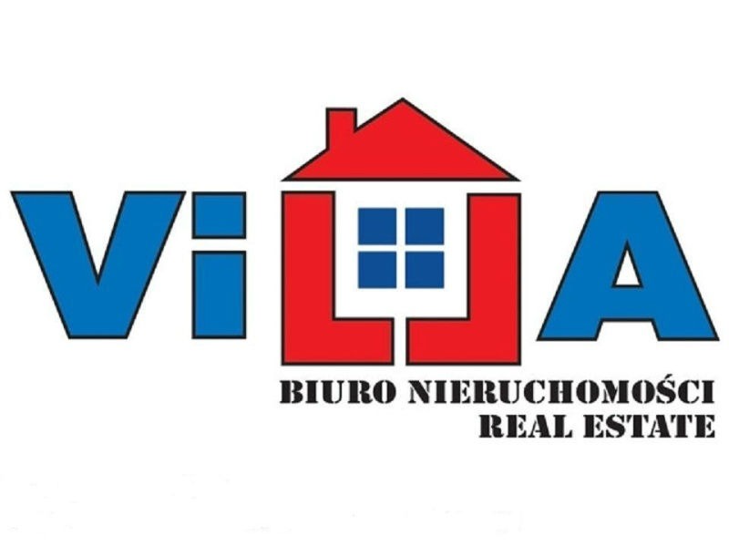 Logo biura nieruchomości VILA: niebieski napis VILA z czerwonym obrysem domu zamiast litery L, poniżej czarny napis BIURO NIERUCHOMOŚCI REAL ESTATE.
