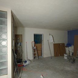 Tynkowanie mieszkania ręcznie 