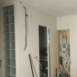 Tynkowanie mieszkania ręcznie 