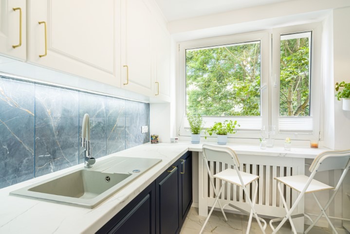 kącik jadalniany w kuchni