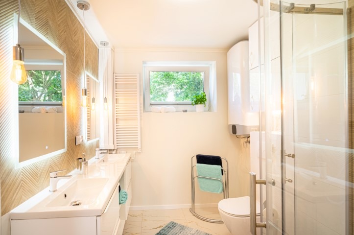 nowoczesna łazienka w bloku