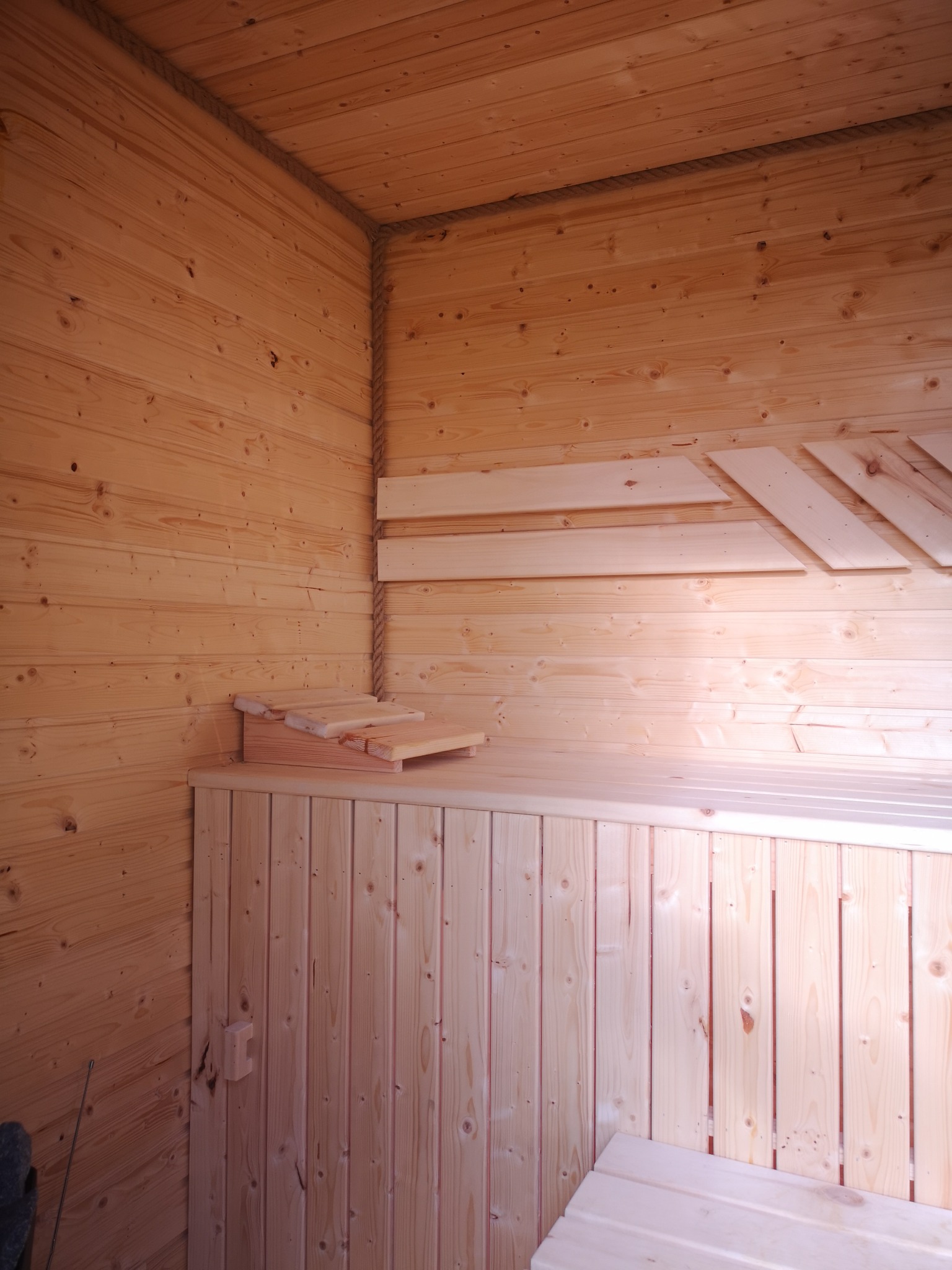 Ściany świerk skandynawski grubości 14mm