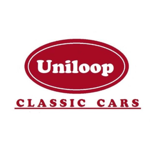 Logo firmy Uniloop Classic Cars w bordowym owalu na białym tle, z napisem 'CLASSIC CARS' poniżej.