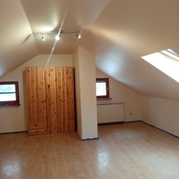 Wymiana wełny wraz z dociepleniem, montaż stelaża oraz płyt GK, malowanie.