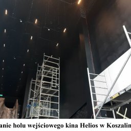 Malowanie holu wejściowego kina Helios w Koszalinie