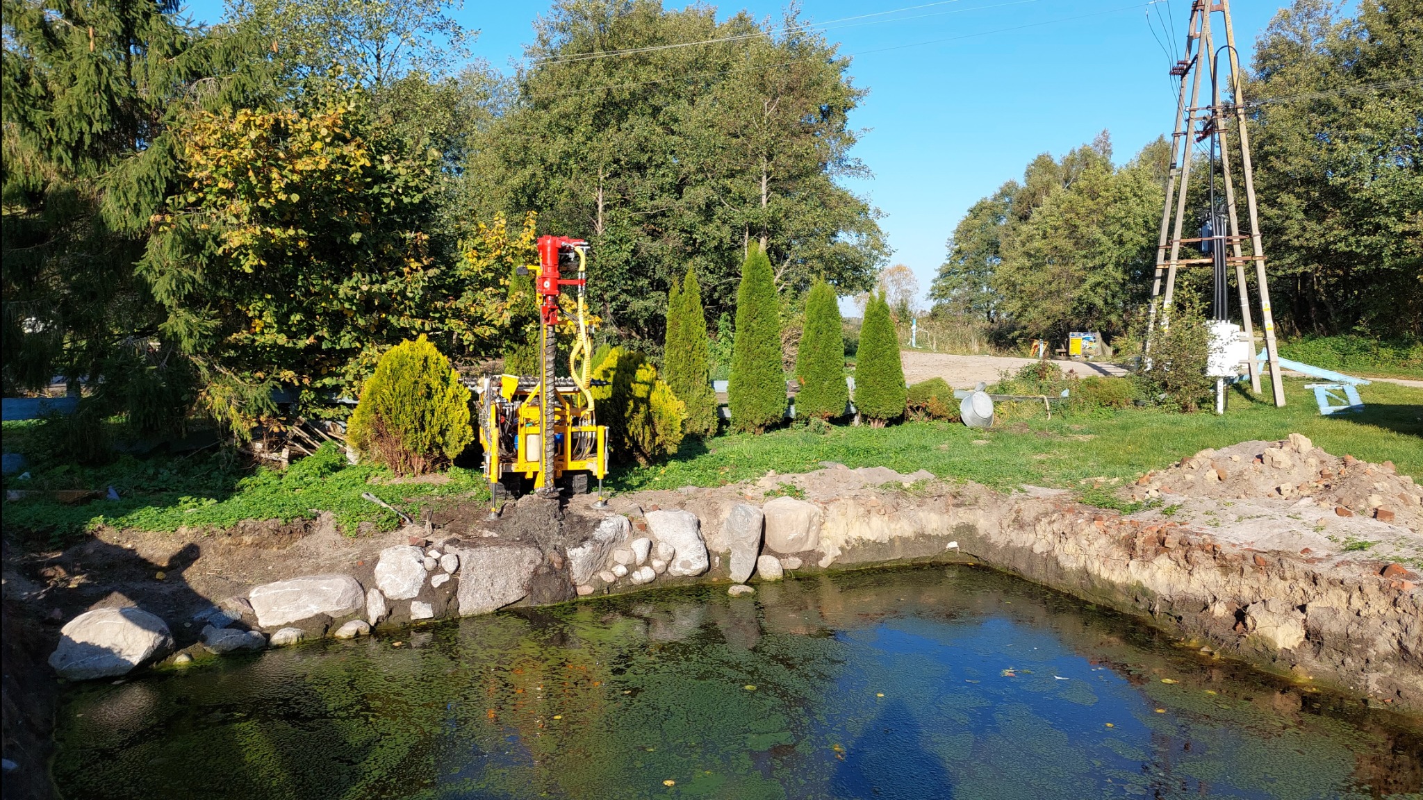 Fundamenty obiektów z średniowiecza - badania podłoża gruntowego