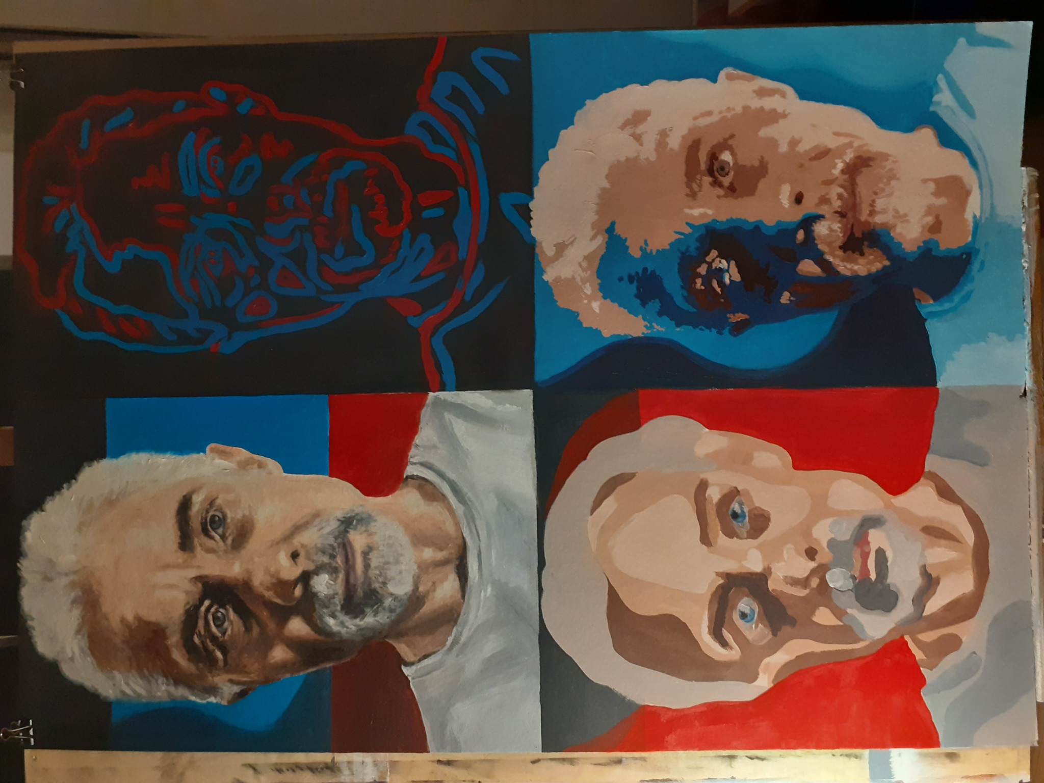 Czteroczęściowy portret mężczyzny w różnych stylach malarskich: abstrakcyjny kontur, realistyczny, uproszczony i z elementami kubizmu.