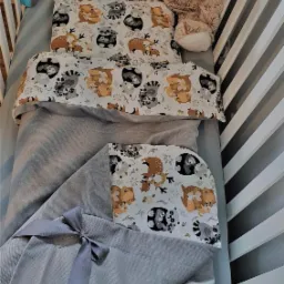 Kołderka i rożek niemowlęcy