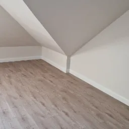 Panele podłogowe, oraz zabudowa g-k