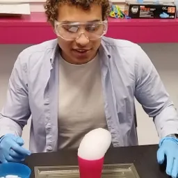 Urodziny z eksperymentami