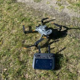 Dron Mavic 3 E do pomiarów fotogrametrycznych oraz terenów niedostępnych 
