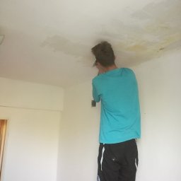 OPRAVA24 Tomasz Pysz - Naprawa ścian po zalaniu