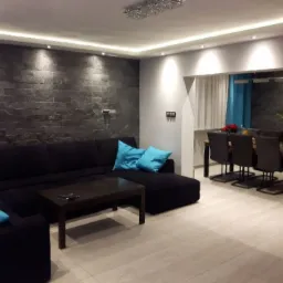 Wykonanie ścianek dekoracyjnych z kamienia naturalnego u klienta w Zabrzu.