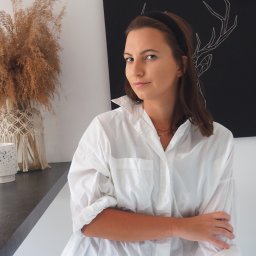 Kamila Muszynska SKULA - Agencja Internetowa Wołów