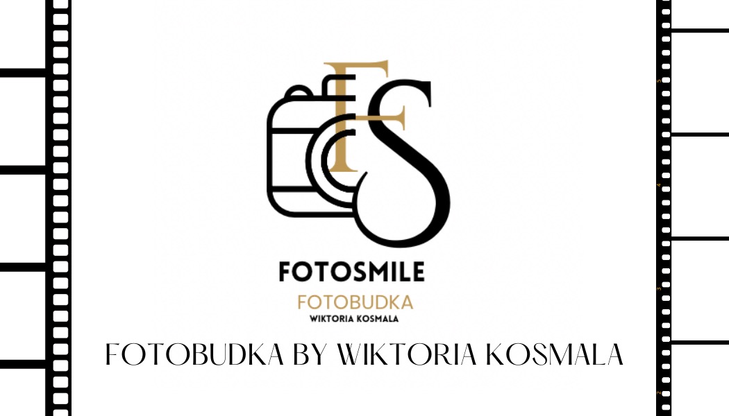 Logo firmy Fotosmile Fotobudka Wiktoria Kosmala, z elementami kamery i kliszy filmowej.