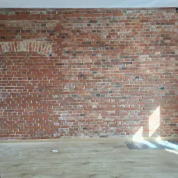 Czerwona ściana z cegły z łukowym otworem, jasne panele podłogowe, promień słońca na ścianie, w trakcie remontu.