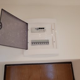 Pomiary elektryczne Warszawa 3