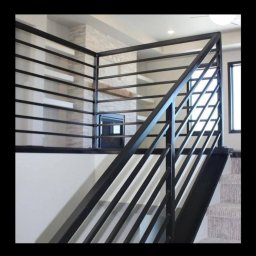 Karol Górny usługi spawalnicze - Klasyczna , prosta balustrada domowa