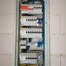 DS-instal Dmytro Sevchun - Modernizacja Instalacji Elektrycznej Marki