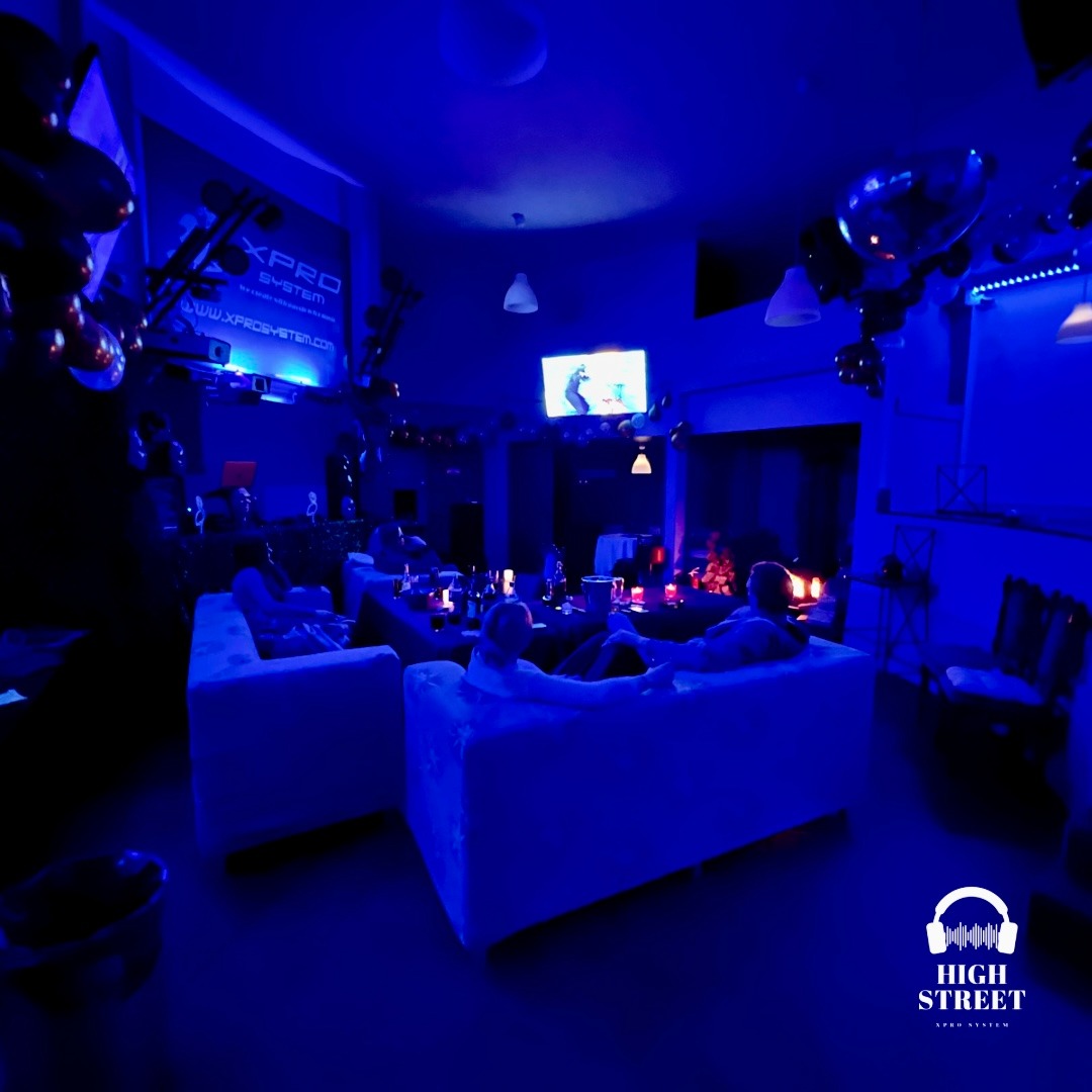 Seans Filmowy przy kinowym nagłośnieniu dolby atmos 🔊