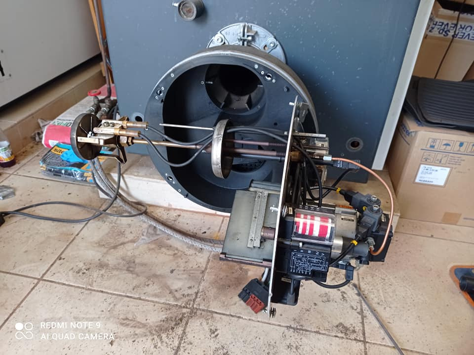 Przegląd kotła i palnika zasialanego olejem opałowym