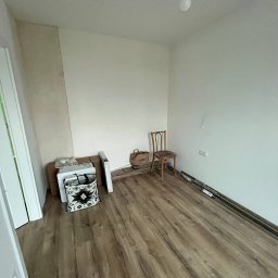 Układanie paneli Warszawa 2