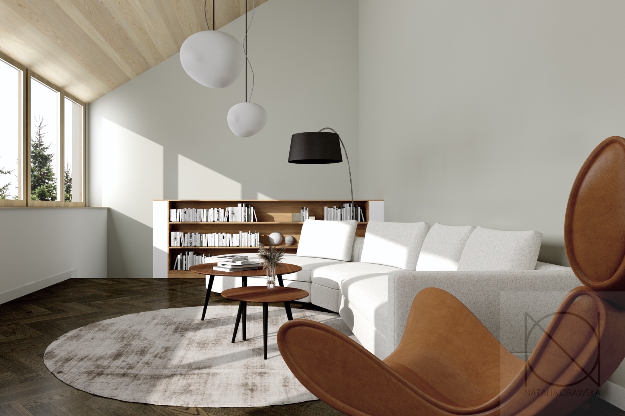 Jasny salon z drewnianym sufitem, białym narożnikiem, okrągłym dywanem i brązowym fotelem skórzanym, oświetlony wiszącymi lampami kulami i lampą podłogową, z widocznym regałem wypełnionym książkami...