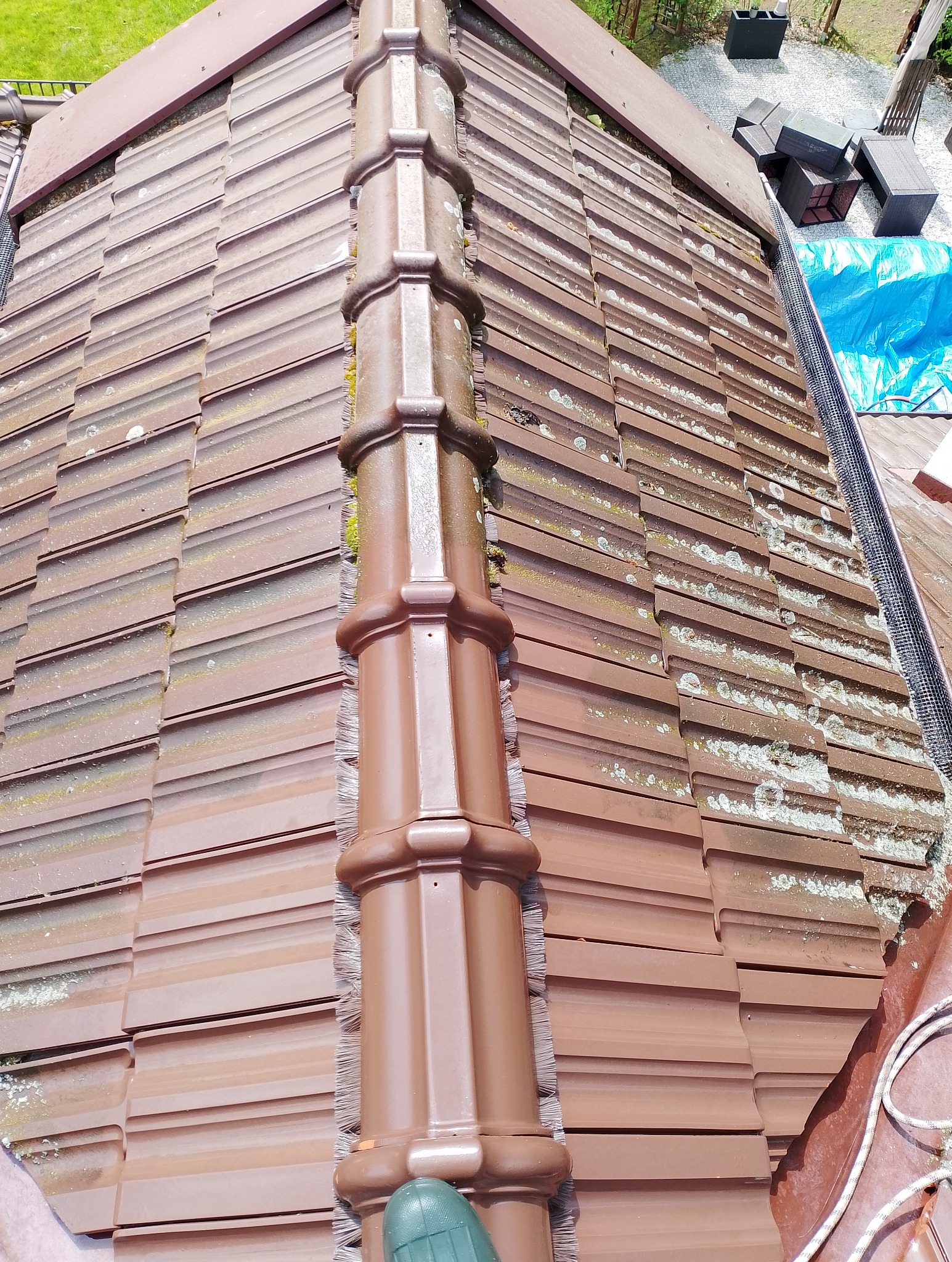 Mycie dachówki ceramicznej.