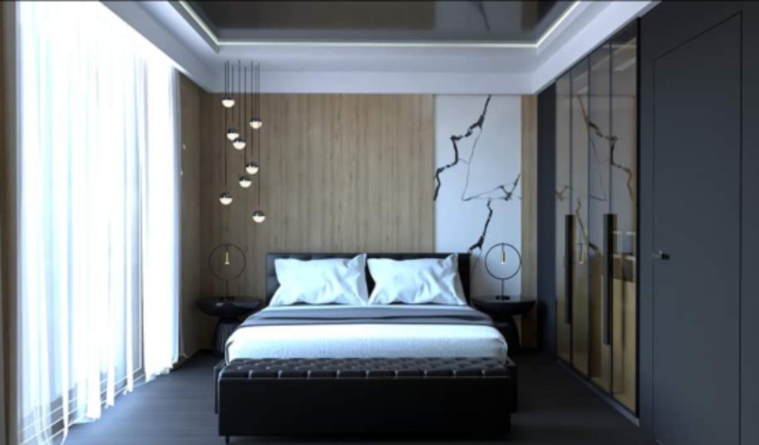 Nowoczesna sypialnia z drewnianą ścianą akcentową, marmurowym panelem dekoracyjnym i wiszącą lampą kulistą. Ciemna podłoga i meble kontrastują z białymi zasłonami i pościelą.