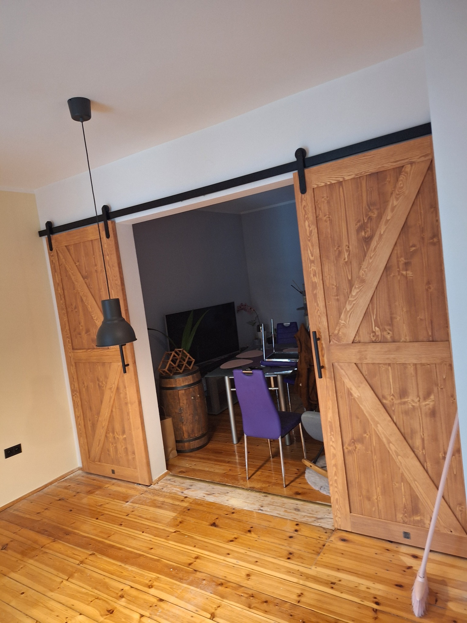 Montaż drzwi przesuwnych