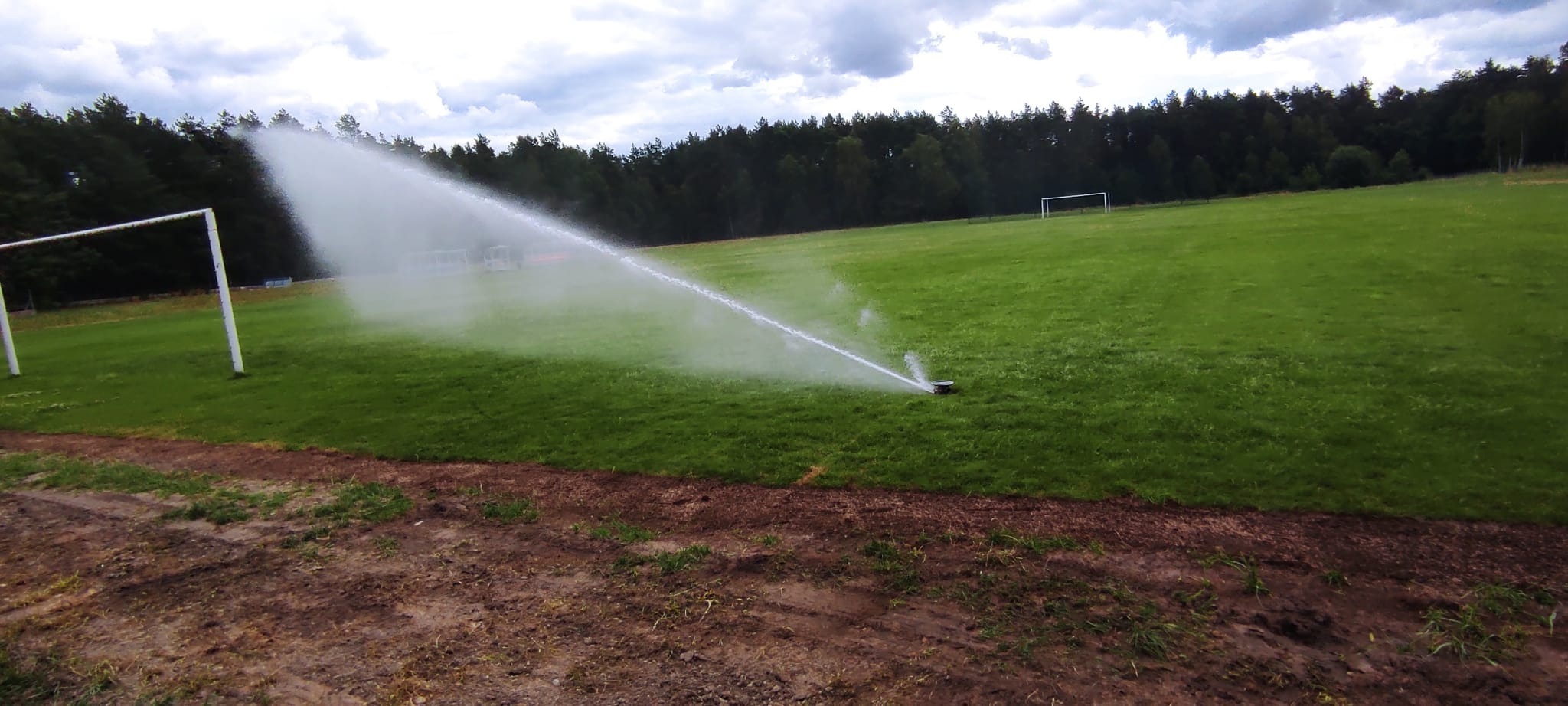 Na boisku piłkarkim