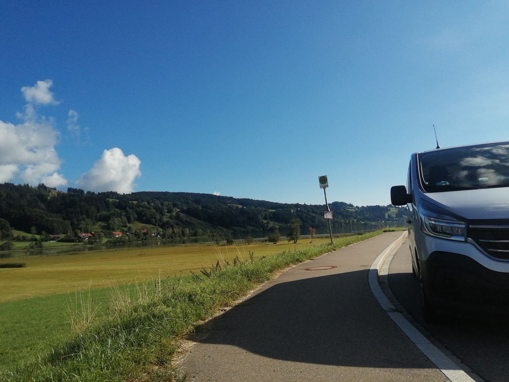 Busy-do-Niemiec-PRZEWOZY-osób-za-granicę-POLSKA-NIEMCY-Holandia-Szwajcaria